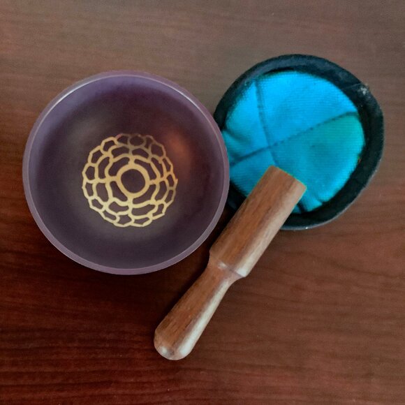 Preowned Singing Bowl with Incense Box and Burners - Picture 8 of 12